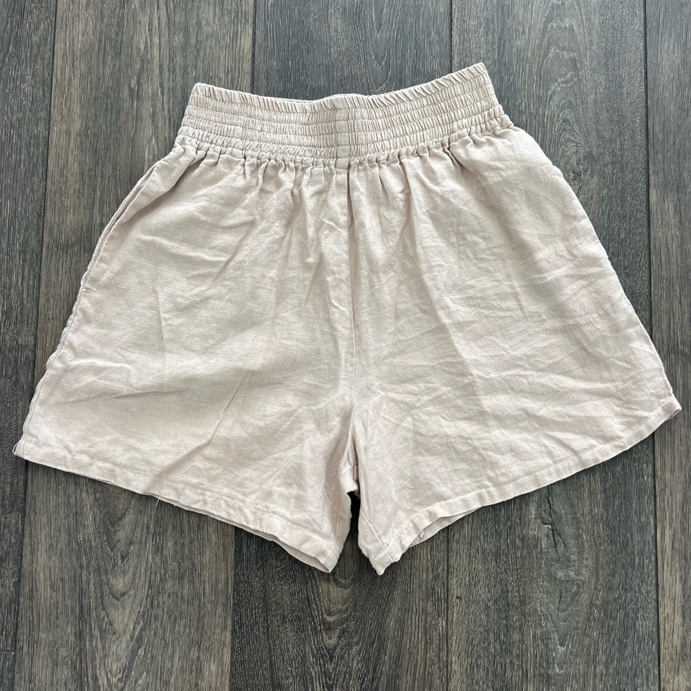 Love & Confuse Women's Beige Linen Shorts size S Linenfox notperfectlinen